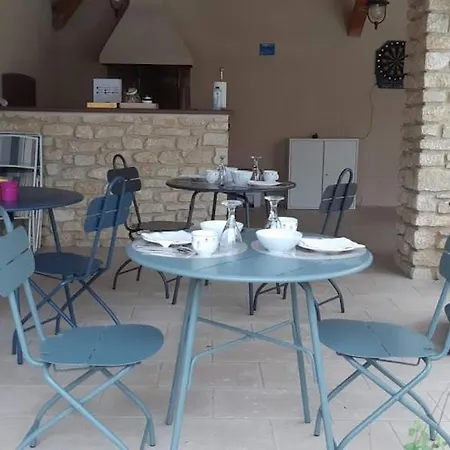 Couette-café Maison D'hôtes&spa La Chêneraie-provence Ventoux Saint Didier (Vaucluse)