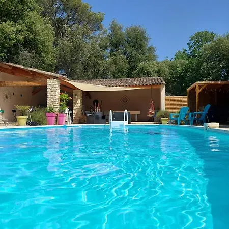 Maison D'hôtes&spa La Chêneraie-provence Ventoux Couette-café *